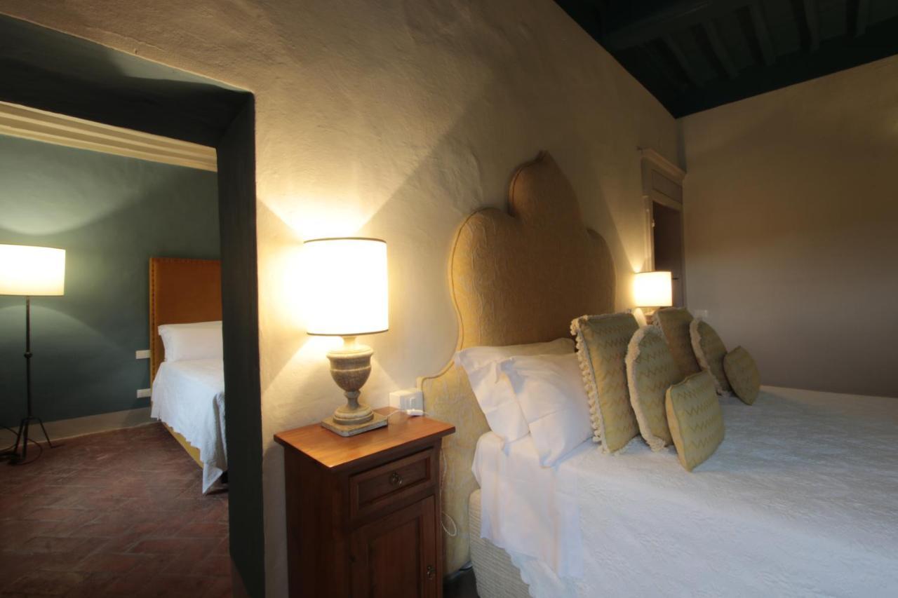 Castello Di Meleto Guest House Gaiole in Chianti Bagian luar foto