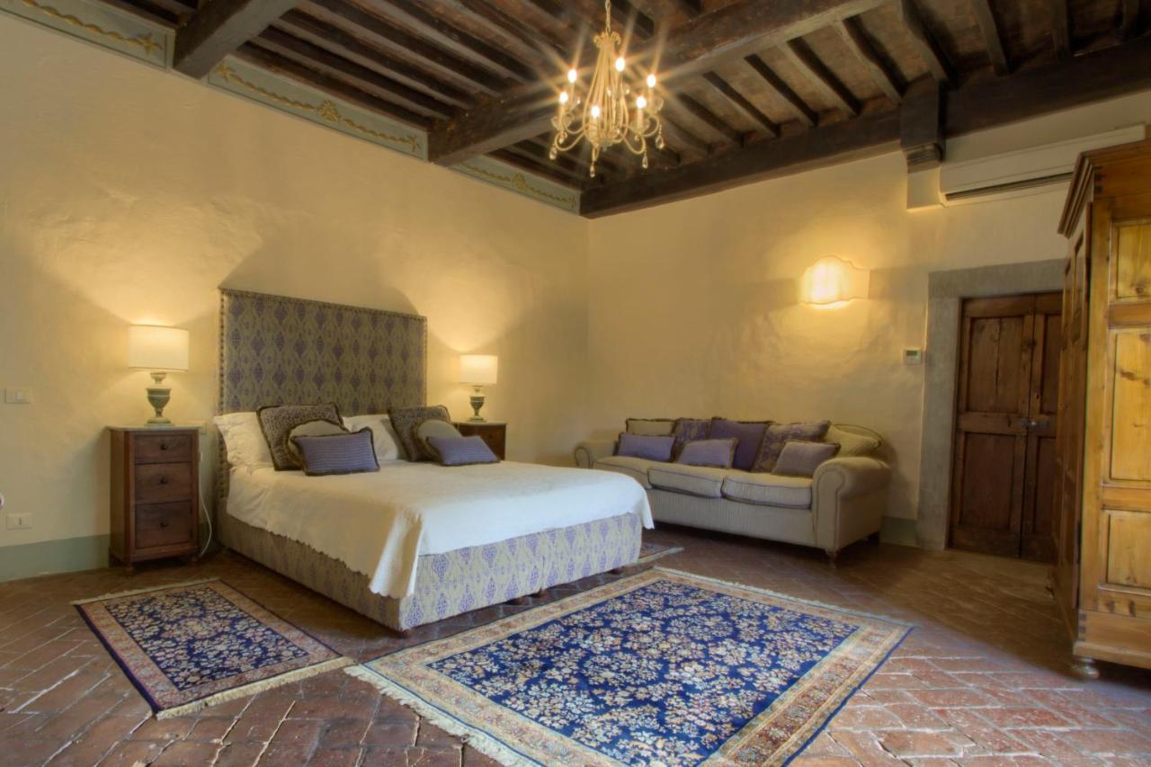 Castello Di Meleto Guest House Gaiole in Chianti Bagian luar foto