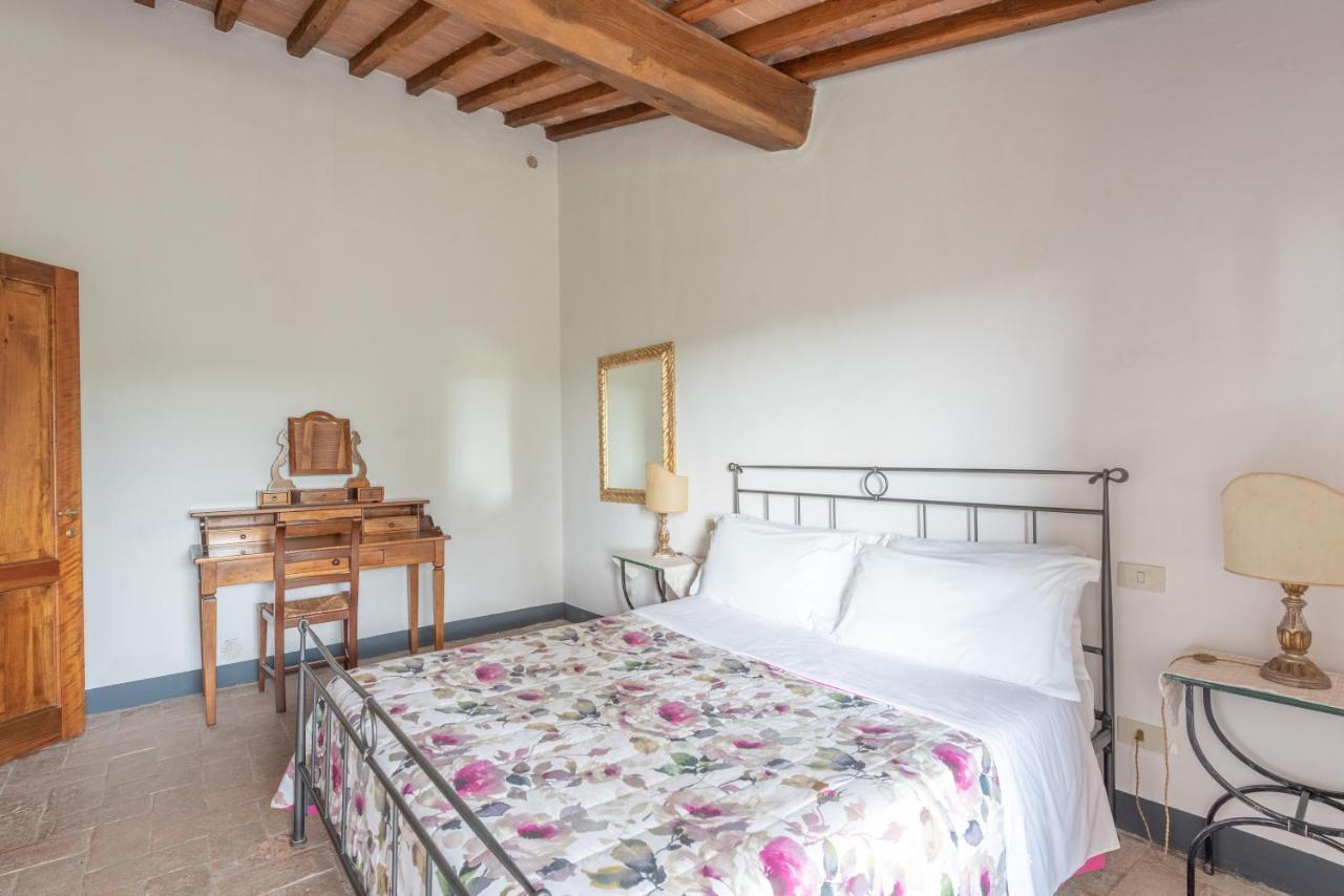Castello Di Meleto Guest House Gaiole in Chianti Bagian luar foto